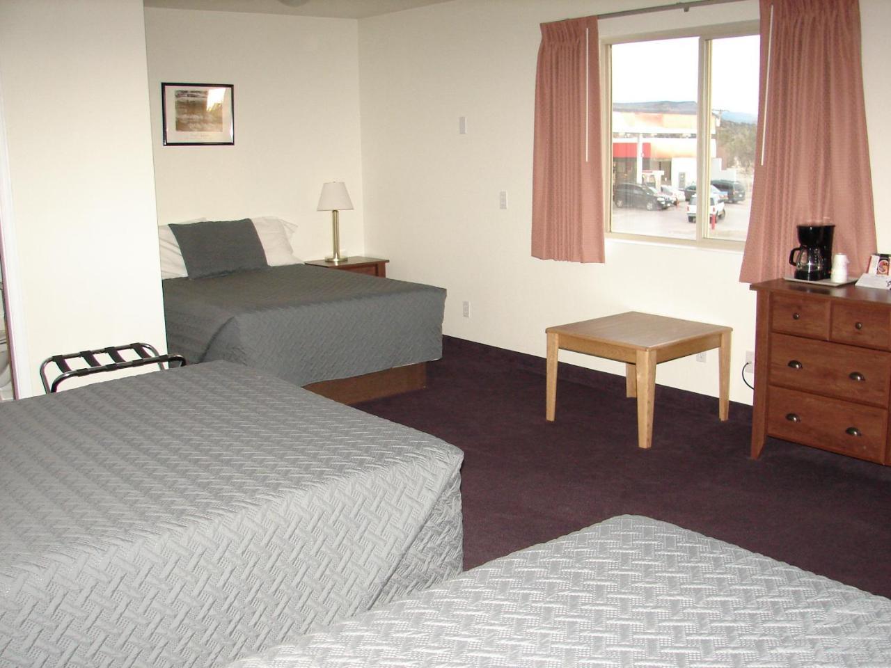Mountain View Motor 5*
